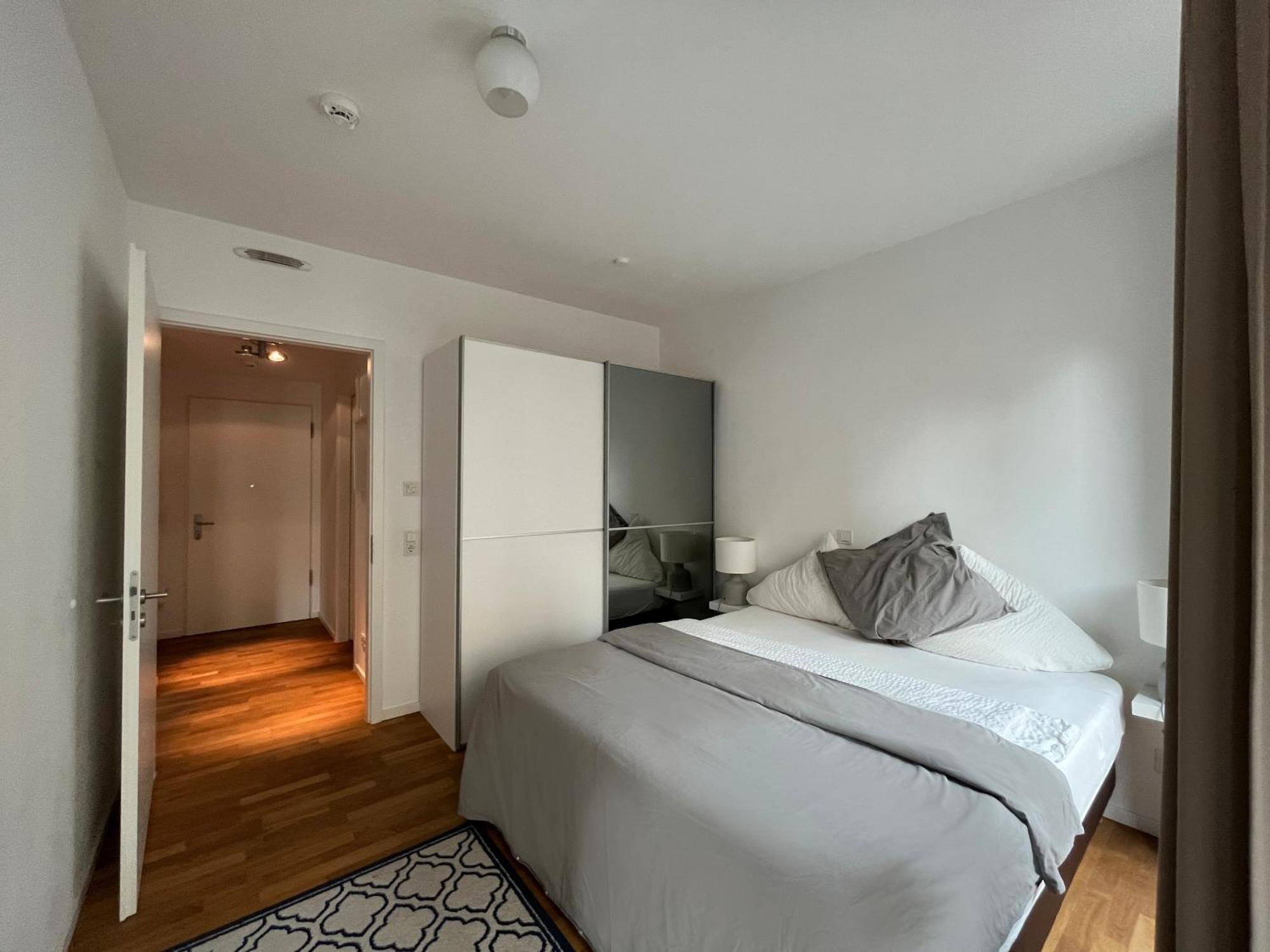 Modern Apartment In Mitte Berlin Luaran gambar